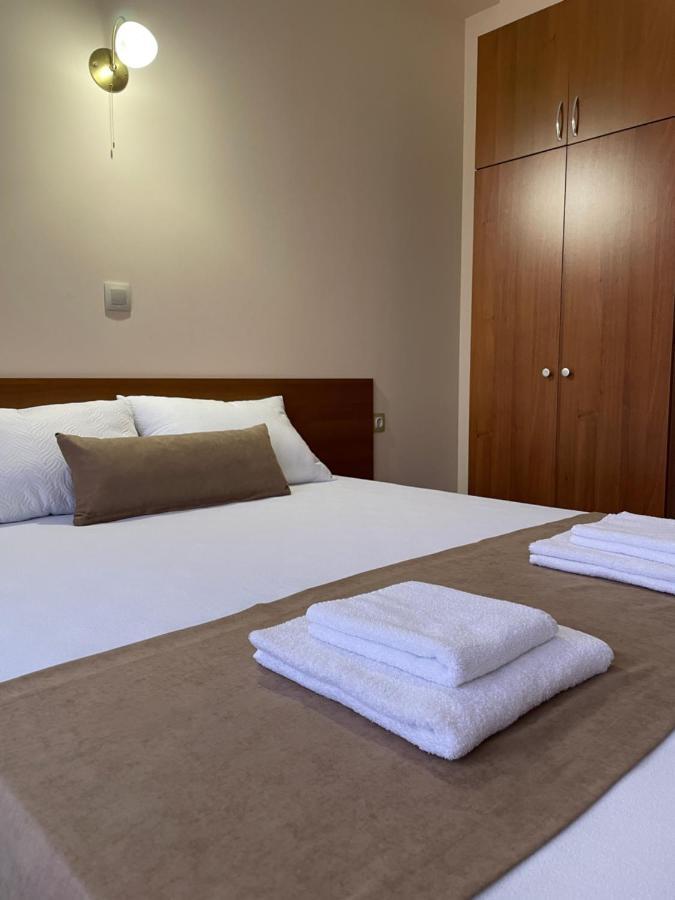 Helios Hotel Stavros  Eksteriør bilde
