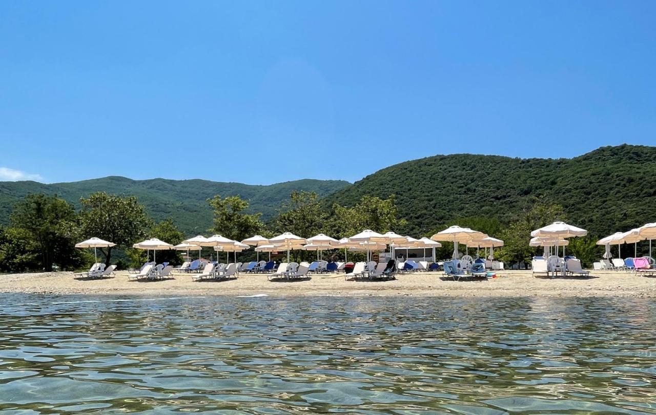 Helios Hotel Stavros  Eksteriør bilde